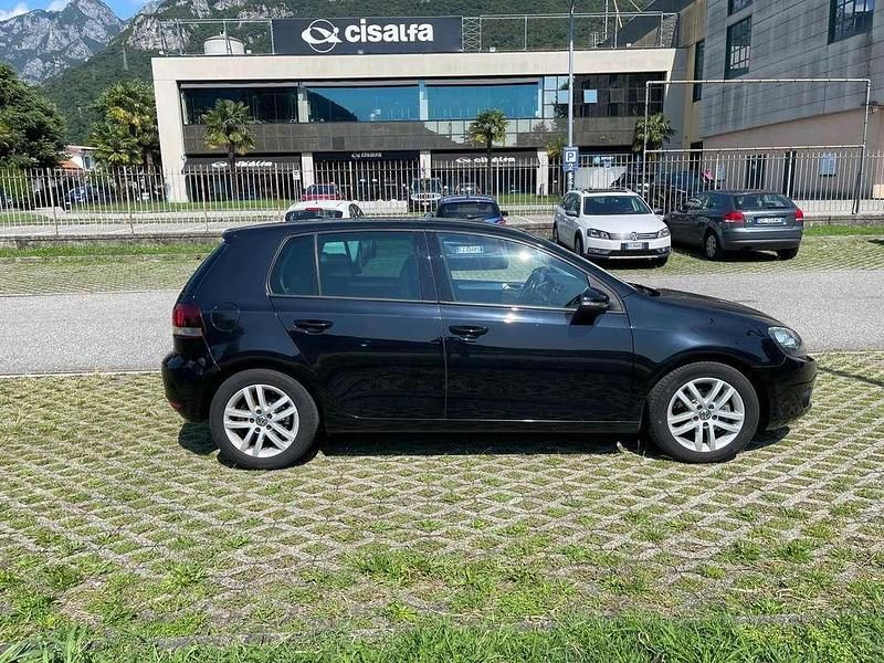 Usata VW Golf VI Highline 110 CV (80 kW) 2009 Nero Utilitaria