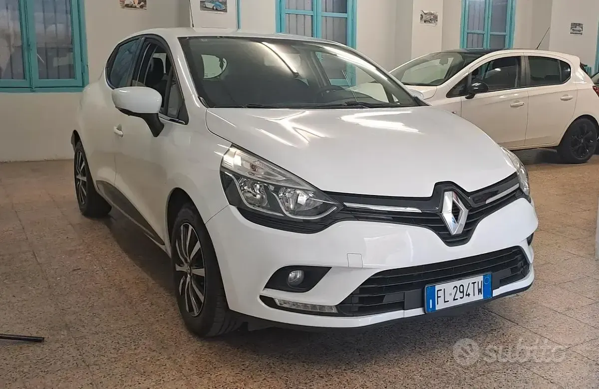 Usata Renault Clio IV 90 CV (66 kW) 2017 Bianco Berlina