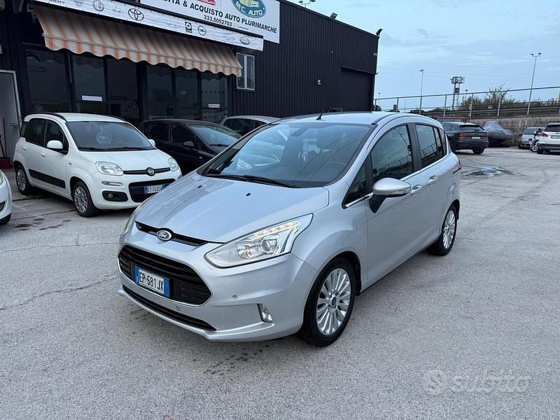 Usata Ford B-MAX Titanium 100 CV (73 kW) 2013 Grigio Monovolume