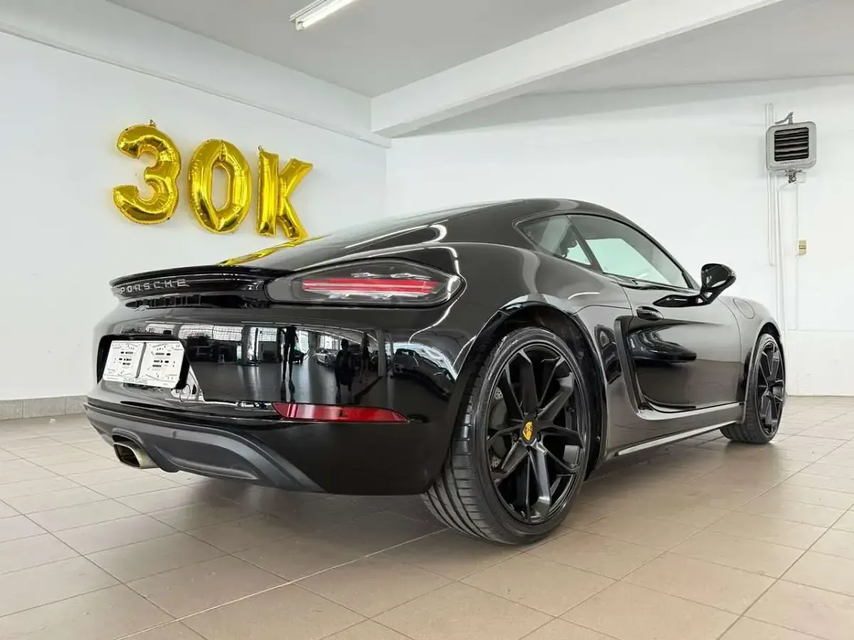 Usata Porsche Cayman 299 CV (219 kW) 2017 Nero Coupé