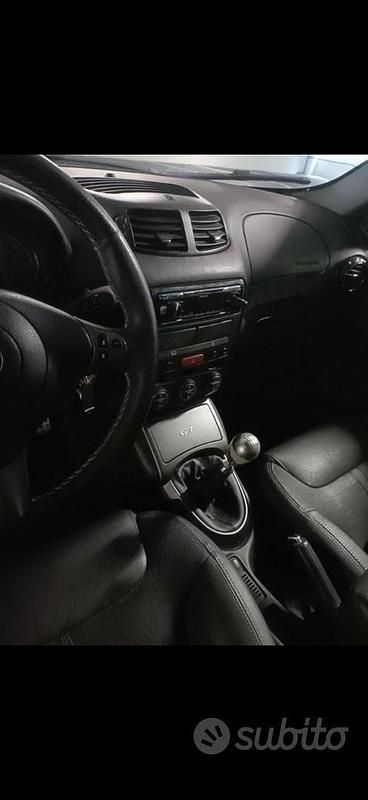 Usata Alfa Romeo GT 2008 Bianco Coupé