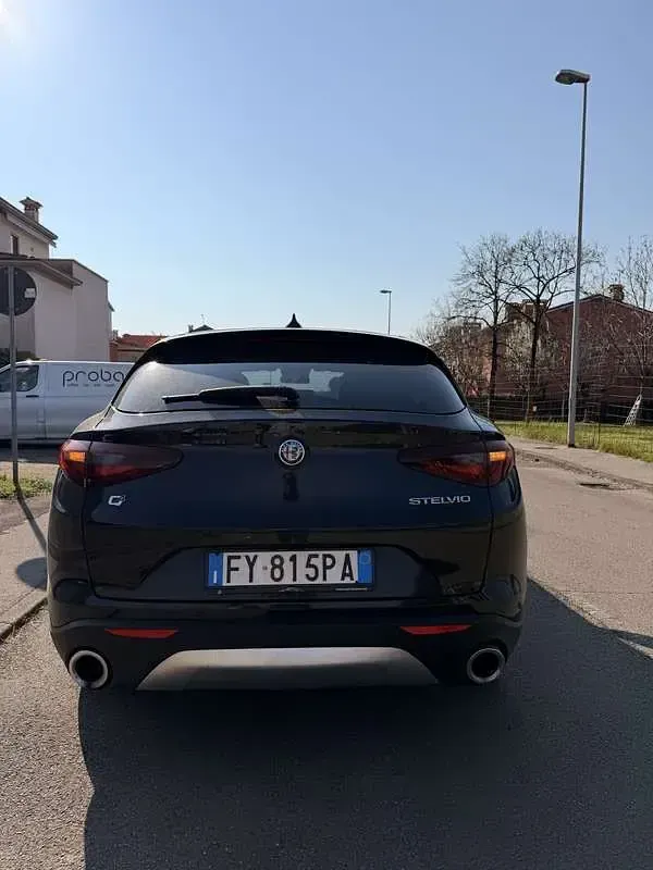 Usata Alfa Romeo Stelvio Executive 190 CV (139 kW) 2019 SUV