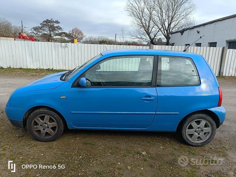 Usata VW Lupo Trendline 75 CV (55 kW) 2004 Blu Utilitaria