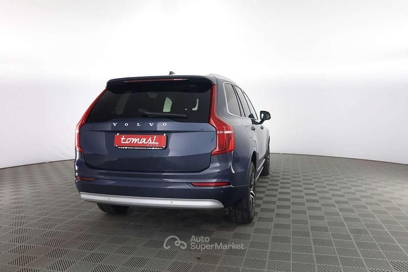 Usata Volvo XC90 Momentum 235 CV (172 kW) 2021 Blu SUV