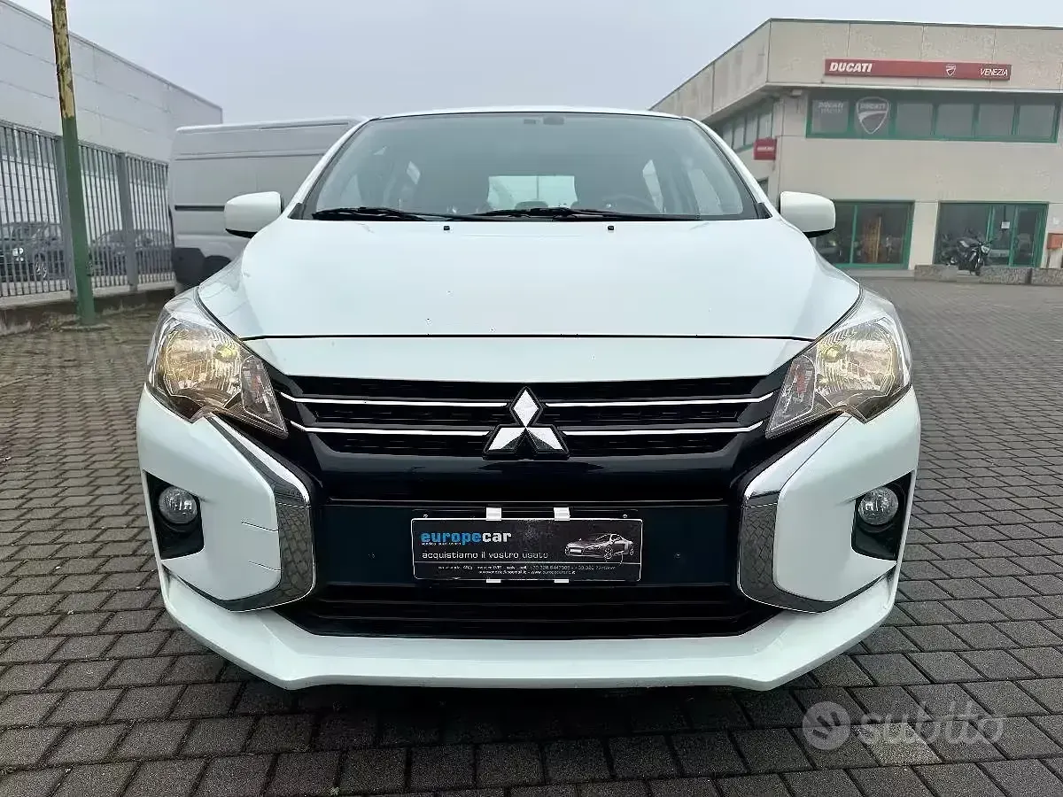 Usado Mitsubishi Space Star 71 CV (52 kW) 2020 Blanco Utilitario