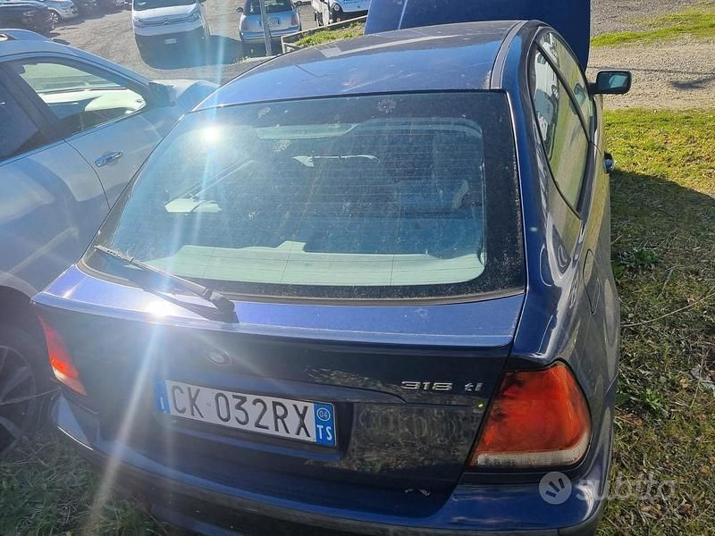 Usata BMW 318 2001 Blu