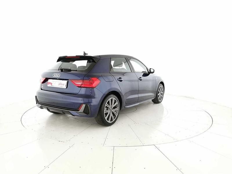 Nuova Audi A1 Sportback S-Line 116 CV (85 kW) 2025 Blu Utilitaria