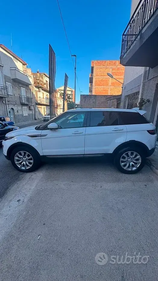 Usata Land Rover Range Rover evoque HSE 150 CV (110 kW) 2017 Bianco Station wagon