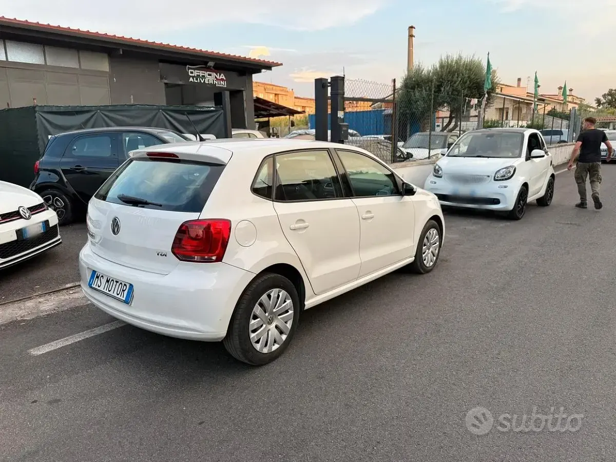 Usata VW Polo 75 CV (55 kW) 2013 Bianco Utilitaria