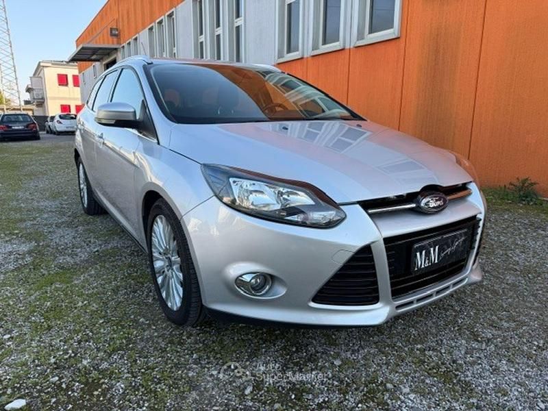 Usata Ford Focus Business Edition 116 CV (85 kW) 2011 Argento Station wagon
