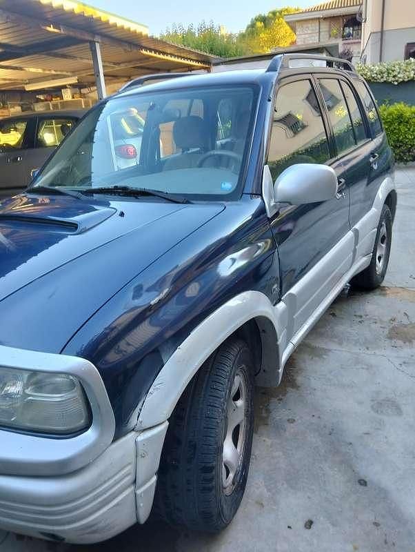 Usata Suzuki Grand Vitara 87 CV (63 kW) 1999 Blu/azzurro SUV