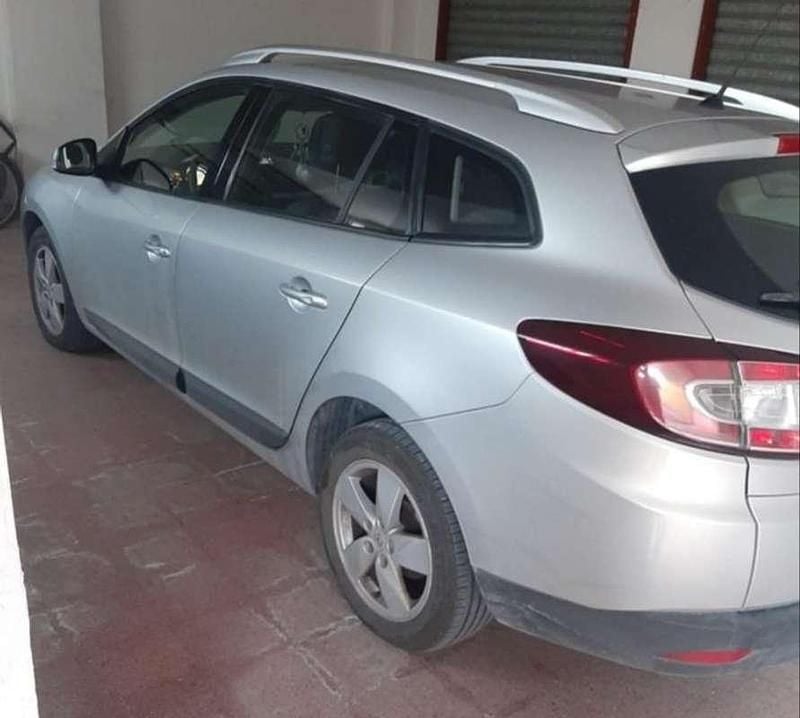 Usata Renault Mégane GrandTour 110 CV (80 kW) 2010 Argento Station wagon