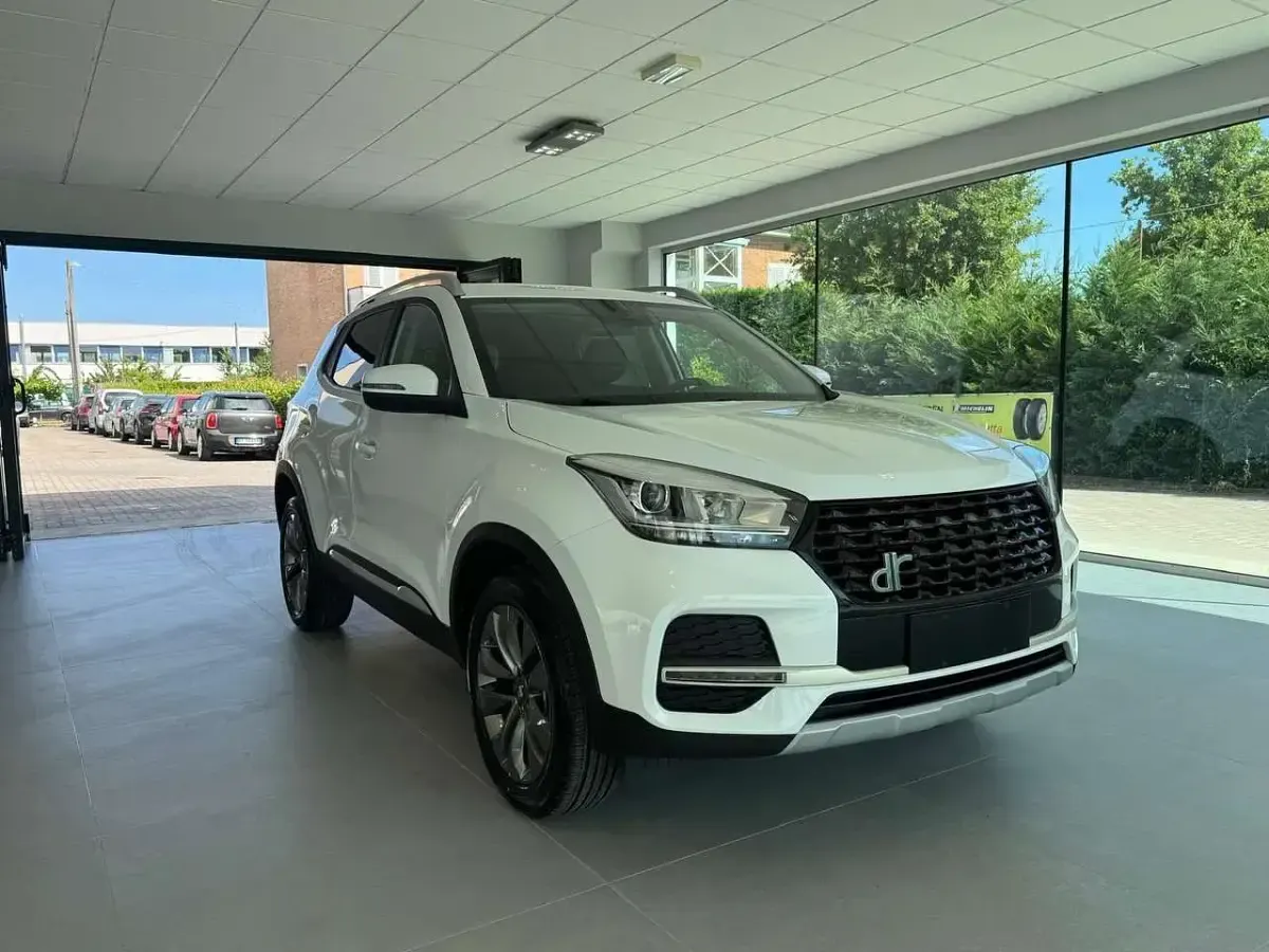Usata DR DR 4.0 117 CV (86 kW) 2023 Bianco SUV