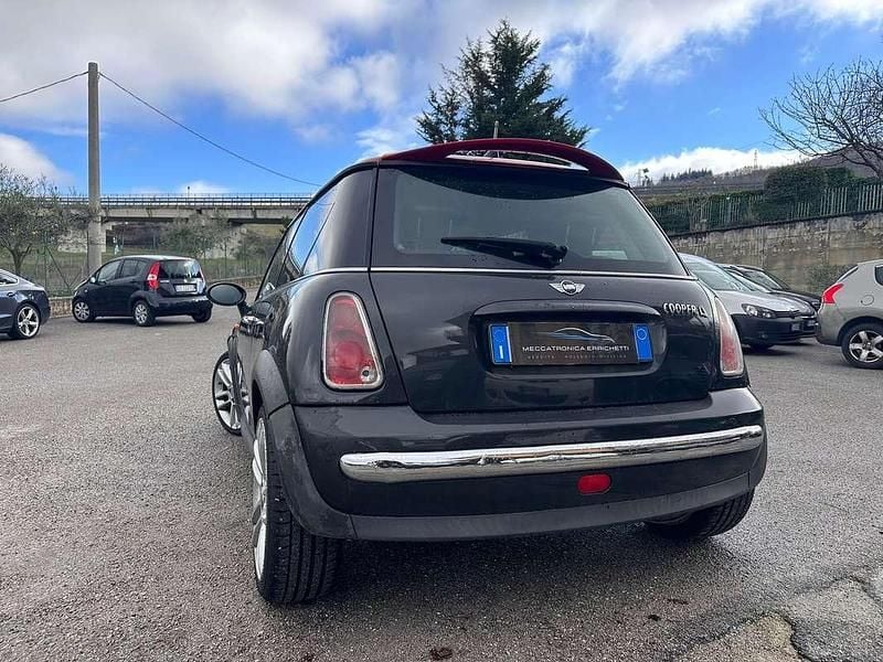 Usata Mini One D 88 CV (64 kW) 2006 Nero Utilitaria