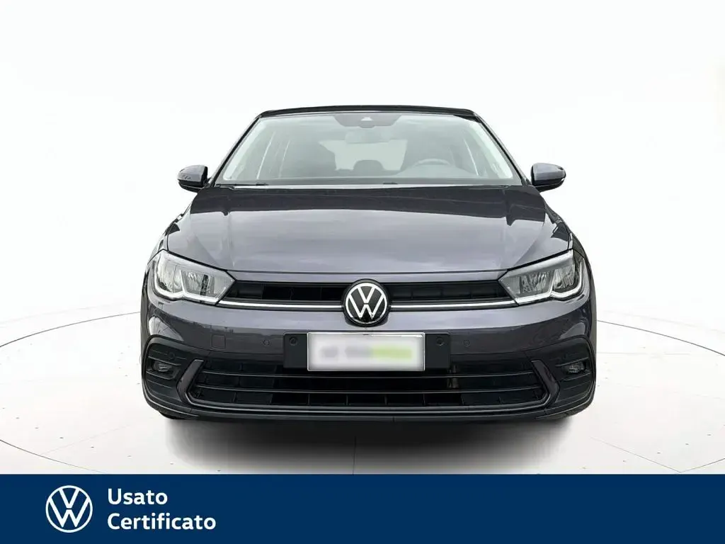 Usata VW Polo 80 CV (58 kW) 2022 Grigio / pastello Utilitaria