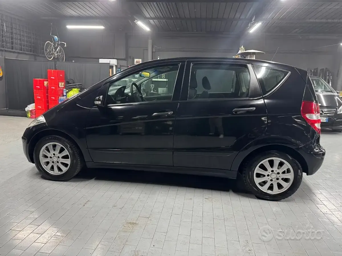 Usata Mercedes A150 Elegance 95 CV (69 kW) 2008 Nero Berlina