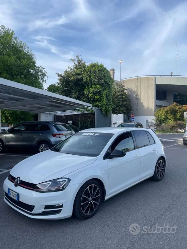 Usata VW Golf VII 110 CV (80 kW) 2013 Bianco Berlina