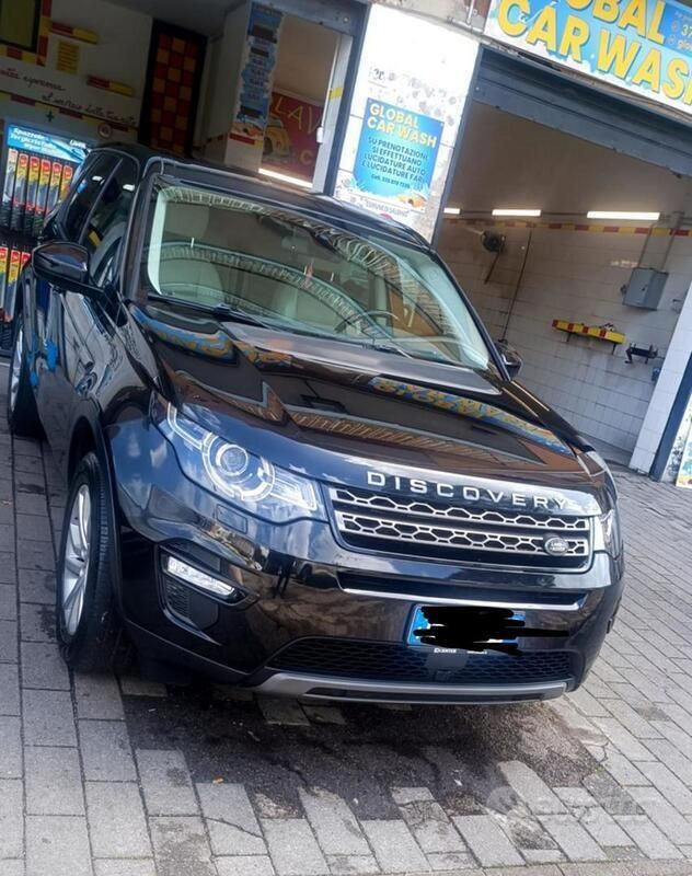 Nero Usata 2019 Land Rover Discovery 5 SUV | 17.500 € (Buon prezzo) - Immagine 1/4