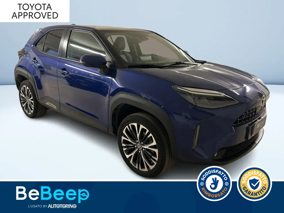 Usata Toyota Yaris Lounge 92 CV (67 kW) 2022 Blu metallizzato Utilitaria
