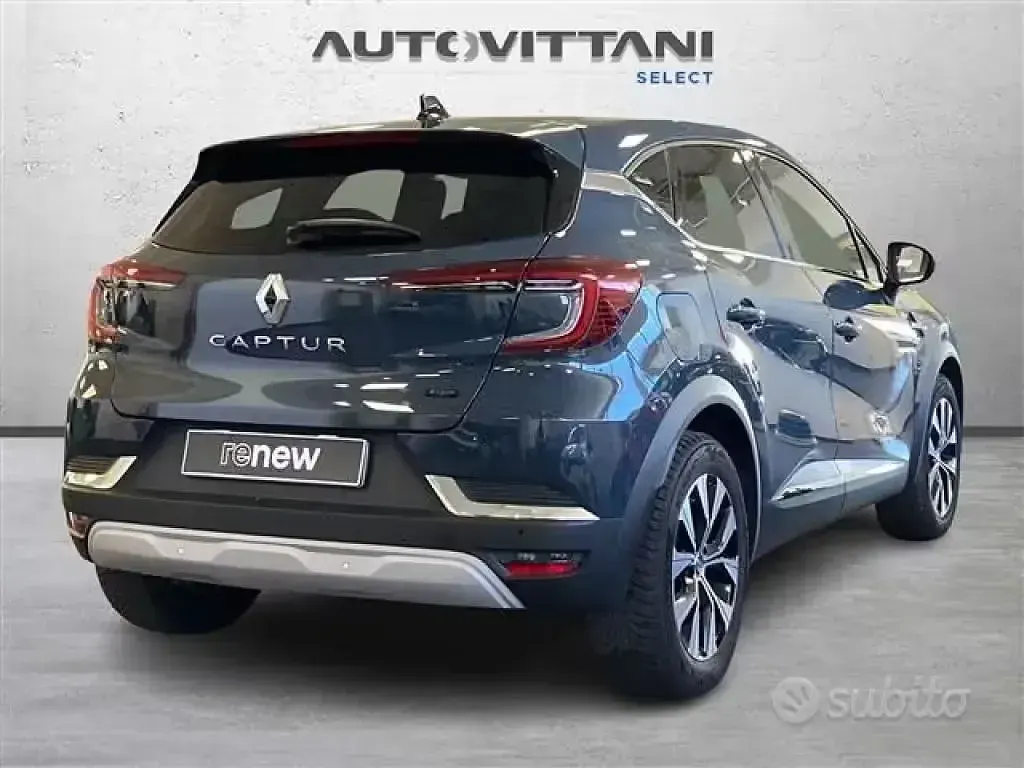 Usado Renault Captur Techno 94 CV (69 kW) 2024 Azul SUV