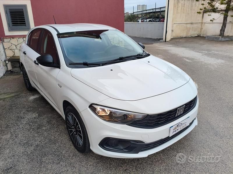 Usata Fiat Tipo 100 CV (73 kW) 2023 Bianco Berlina