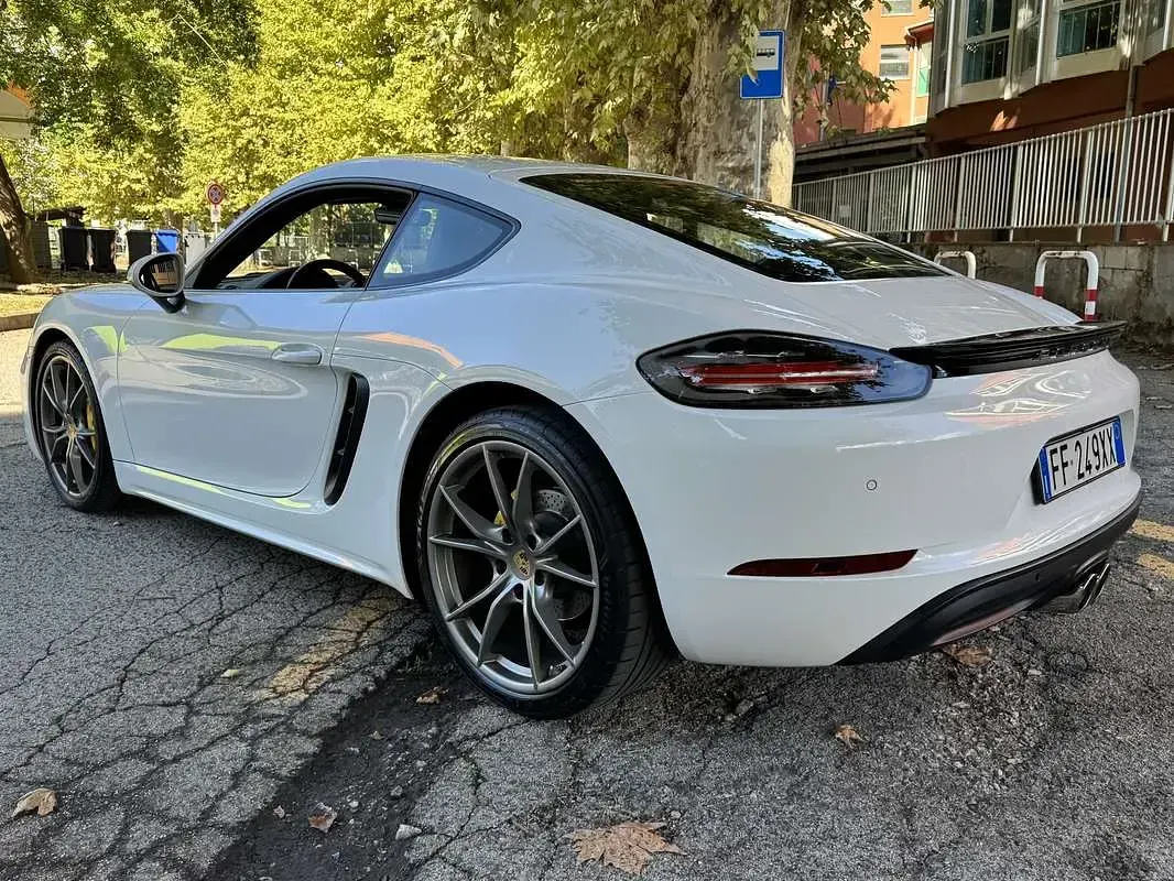Usata Porsche 718 408 CV (300 kW) 2017 Coupé