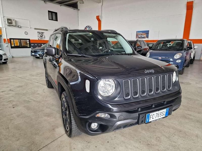 Nero Usata 2016 Jeep Renegade Trailhawk SUV | 11.900 € (Ottimo prezzo) - Immagine 1/4