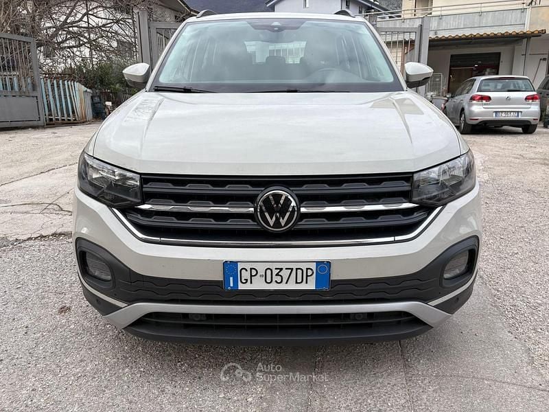 Usata 2023 VW T-Cross SUV | 16.900 € (Buon prezzo) - Immagine 1/4