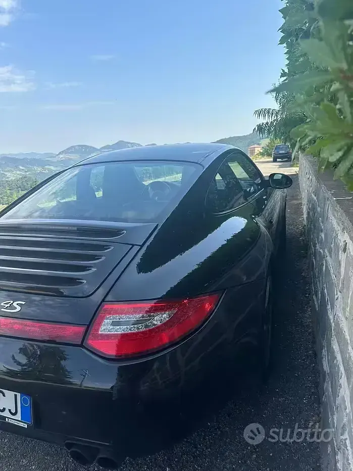 Usata Porsche 997 385 CV (283 kW) 2009 Nero Coupé