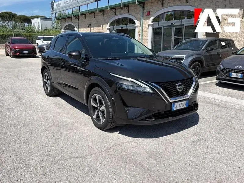 Usata Nissan Qashqai N-Connecta 140 CV (102 kW) 2022 Nero SUV