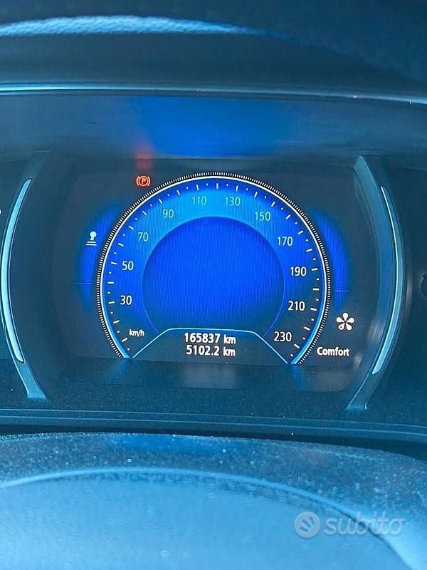 Grigio Usata 2017 Renault Mégane IV Station wagon | 9500 € (Buon prezzo) - Immagine 1/4