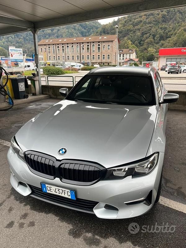 Usata BMW 320 Comfort Edition 190 CV (139 kW) 2021 Grigio Berlina