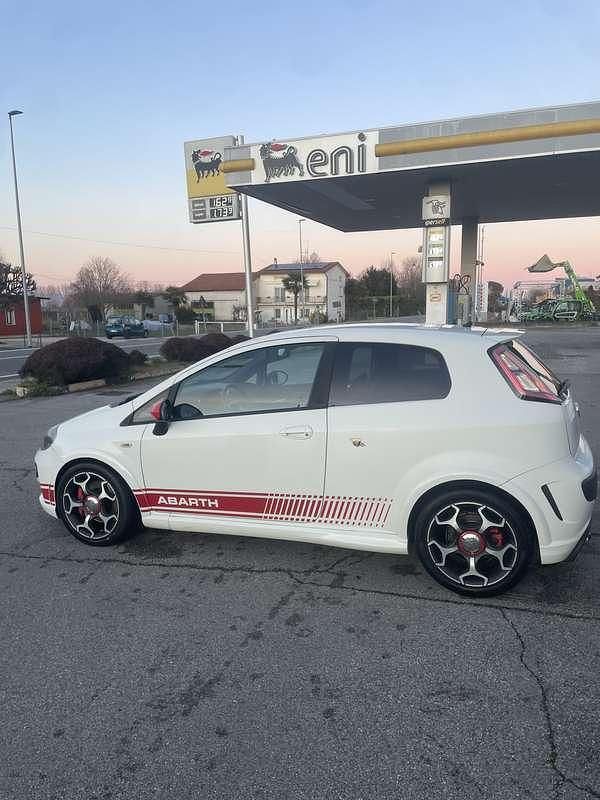 Usata Abarth Punto Evo 163 CV (119 kW) 2011 Utilitaria