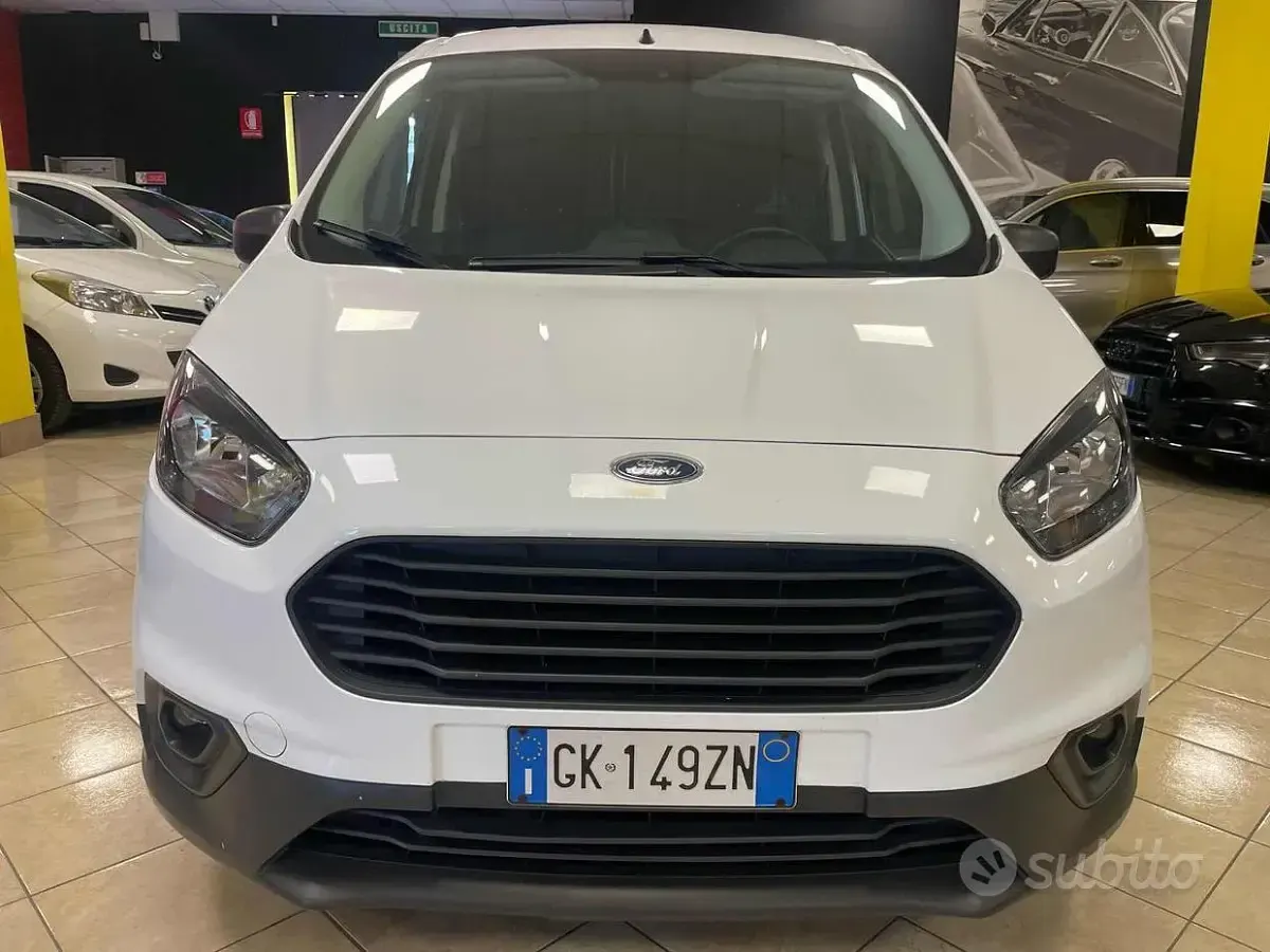 Usata Ford Transit Trend 101 CV (74 kW) 2022 Bianco Furgone