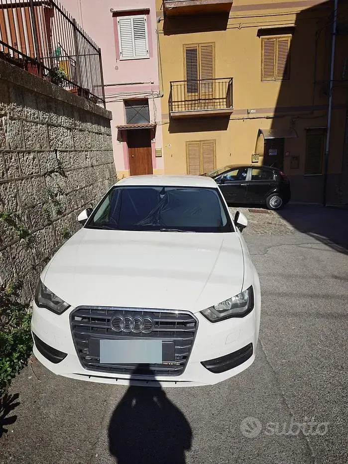 Usata Audi A3 105 CV (77 kW) 2013 Bianco Berlina