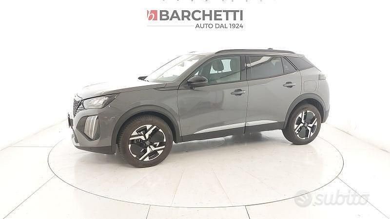Usata Peugeot 2008 Allure 136 CV (100 kW) 2025 Grigio SUV