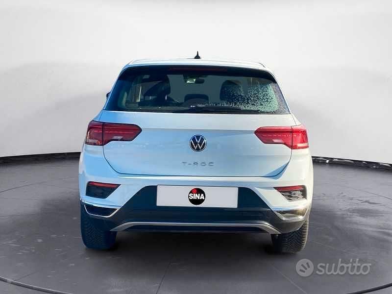 Usata VW T-Roc Business 110 CV (80 kW) 2021 Bianco SUV