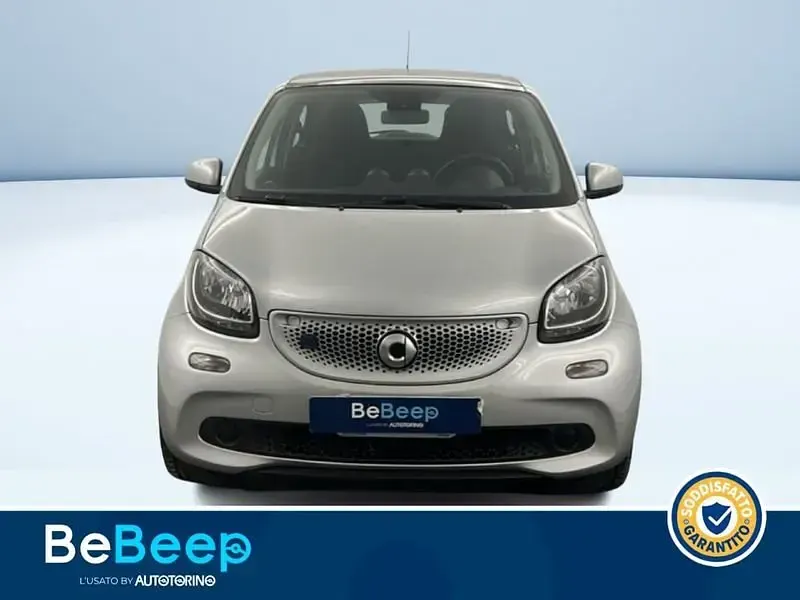 Usata Smart ForFour Electric Drive Passion 60 kW (82 CV) 2020 Grigio Berlina