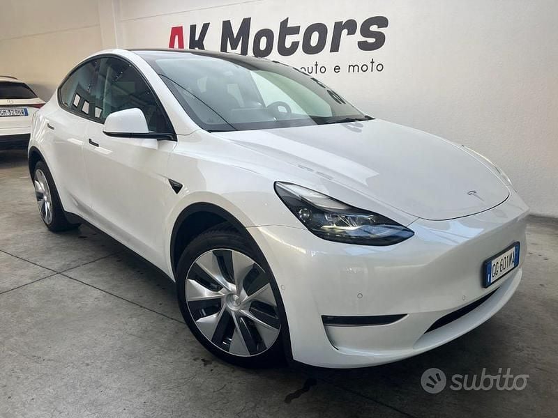Usata Tesla Model Y 378 kW (514 CV) 2021 Bianco SUV
