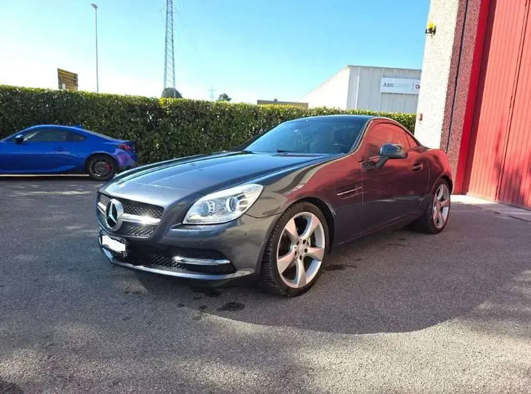 Usata Mercedes SLK200 Premium 184 CV (135 kW) 2013 Grigio Cabrio