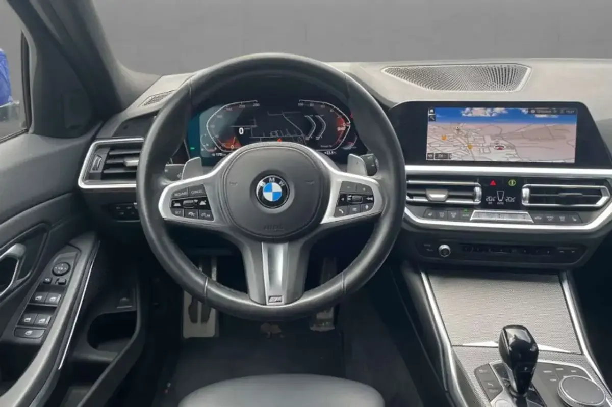 Usata BMW 320 M Sport 184 CV (135 kW) 2022 Blu/azzurro Station wagon