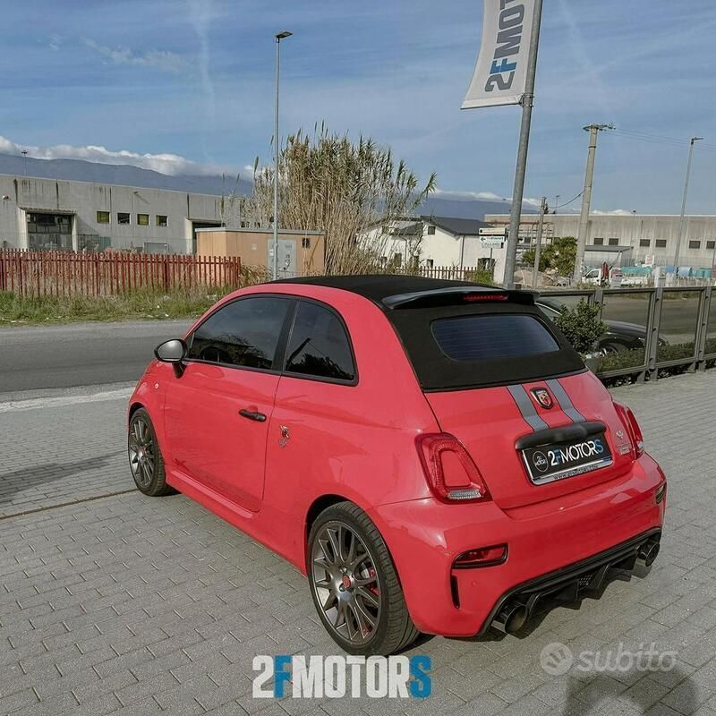 Usata Abarth 595C Competizione 180 CV (132 kW) 2021 Rosso Cabrio