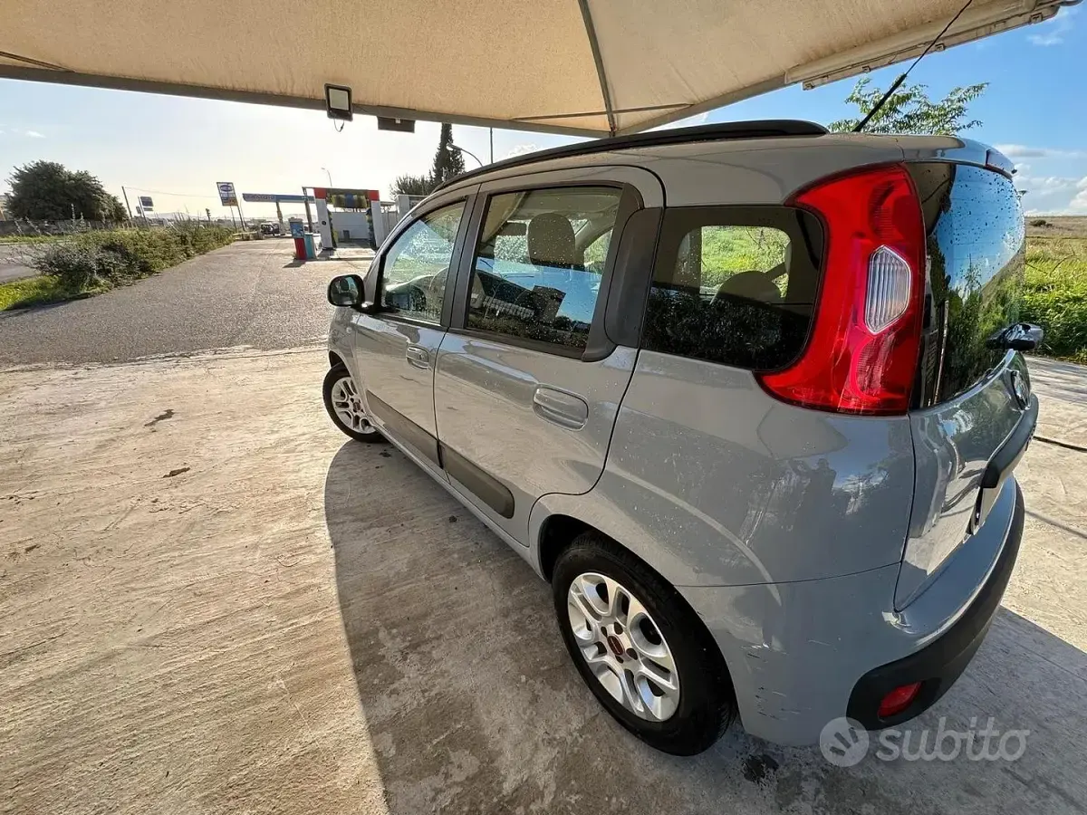 Usata Fiat Panda Lounge 95 CV (69 kW) 2018 Utilitaria
