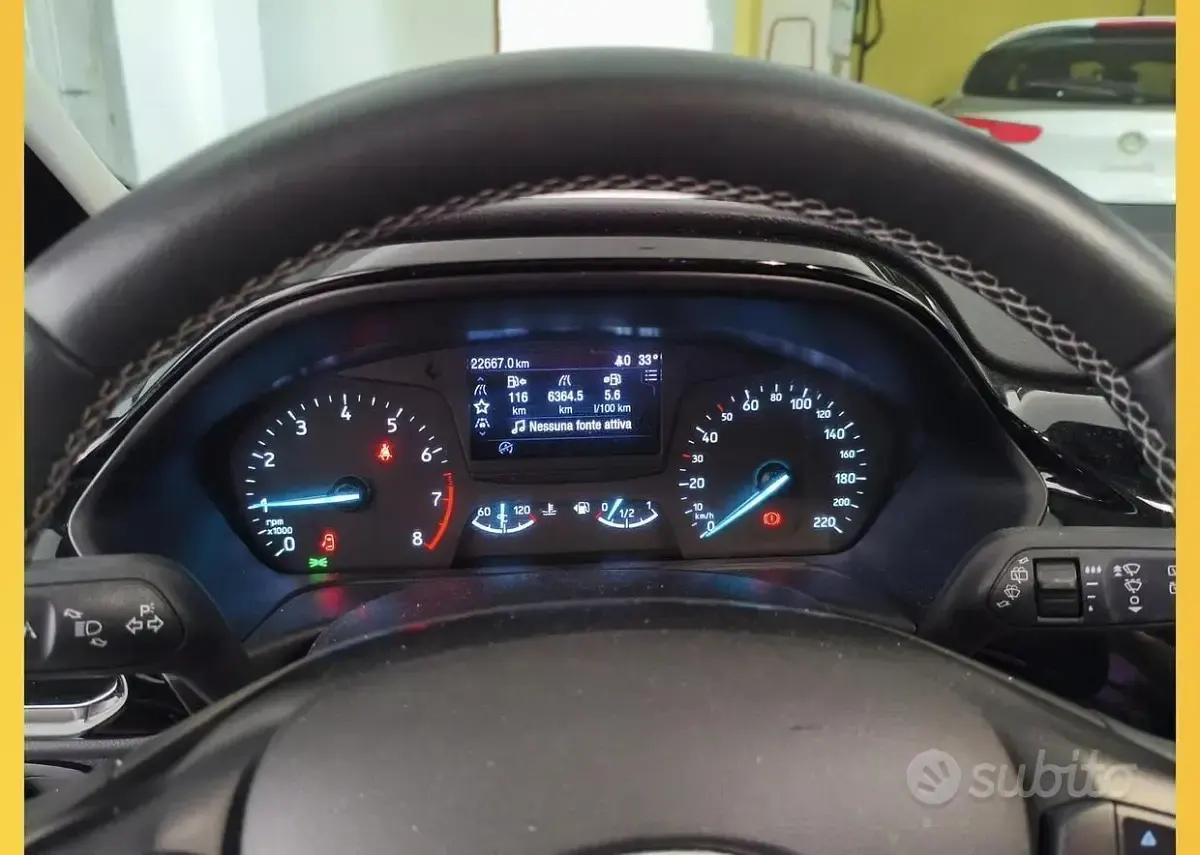 Usata Ford Fiesta Titanium 75 CV (55 kW) 2020 Bianco Utilitaria