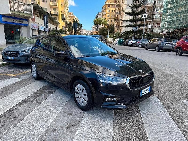 Usata Skoda Fabia Ambition 80 CV (58 kW) 2022 Nero Utilitaria