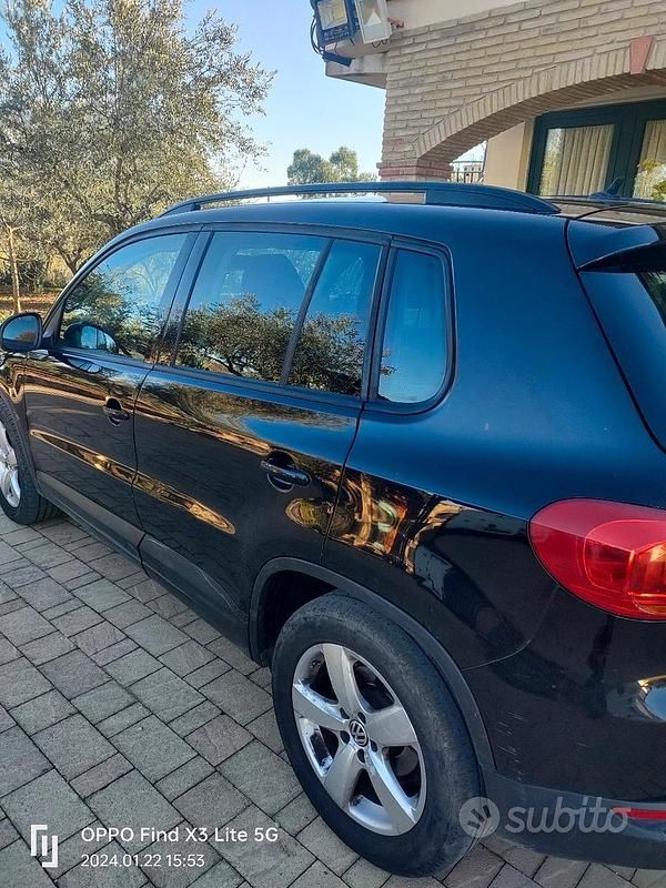 Usata VW Tiguan 140 CV (102 kW) 2021 Nero SUV