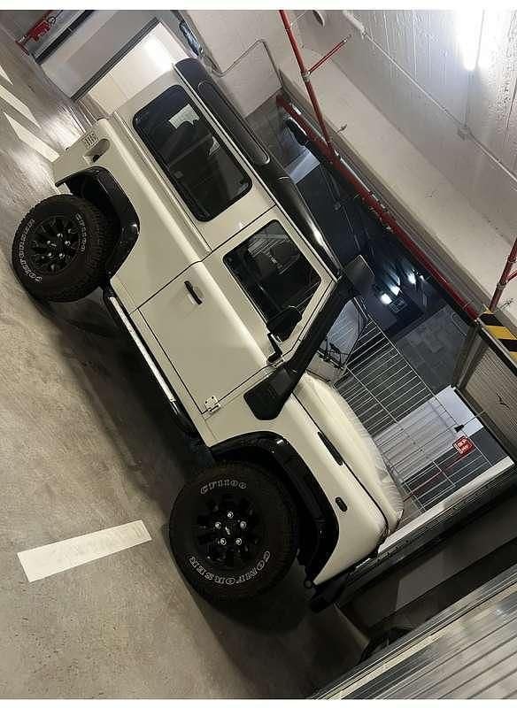 Usata 2007 Land Rover Defender SE Station wagon | 31.900 € (Buon prezzo) - Immagine 1/4