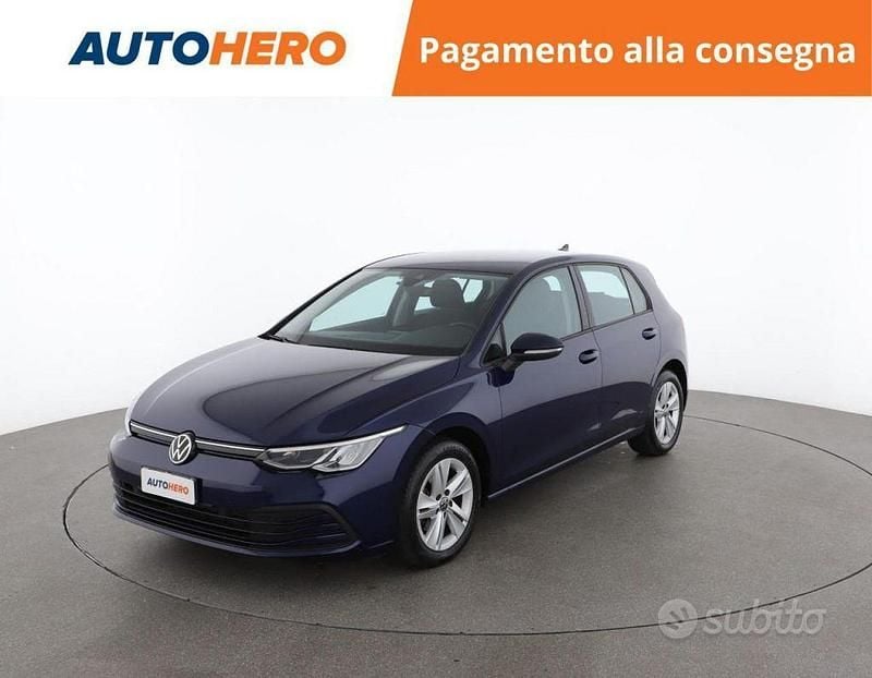 Blu Usata 2021 VW Golf VIII Life Tre volumi | 19.899 € (Super prezzo) - Immagine 1/2