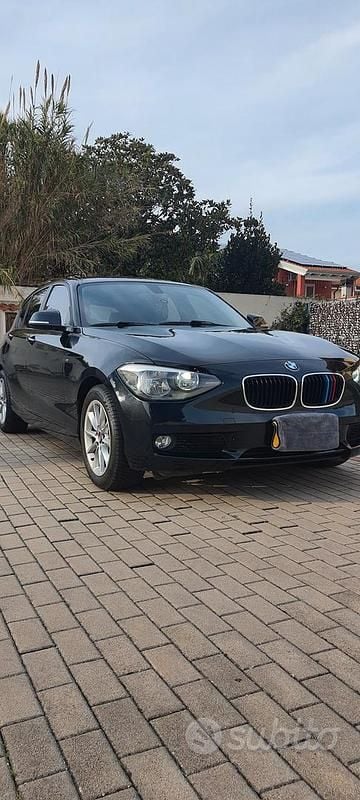 Usata BMW 1600 116 CV (85 kW) 2012 Nero Berlina