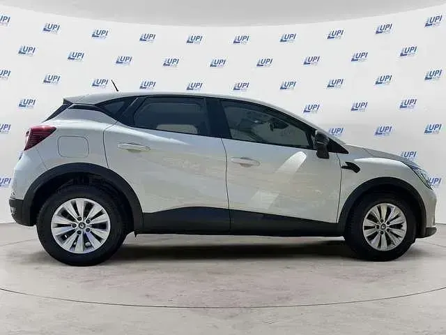 Usata Renault Captur Life 101 CV (74 kW) 2020 Bianco SUV